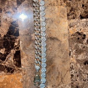 Selling my 7” long zales diamond bracelet.